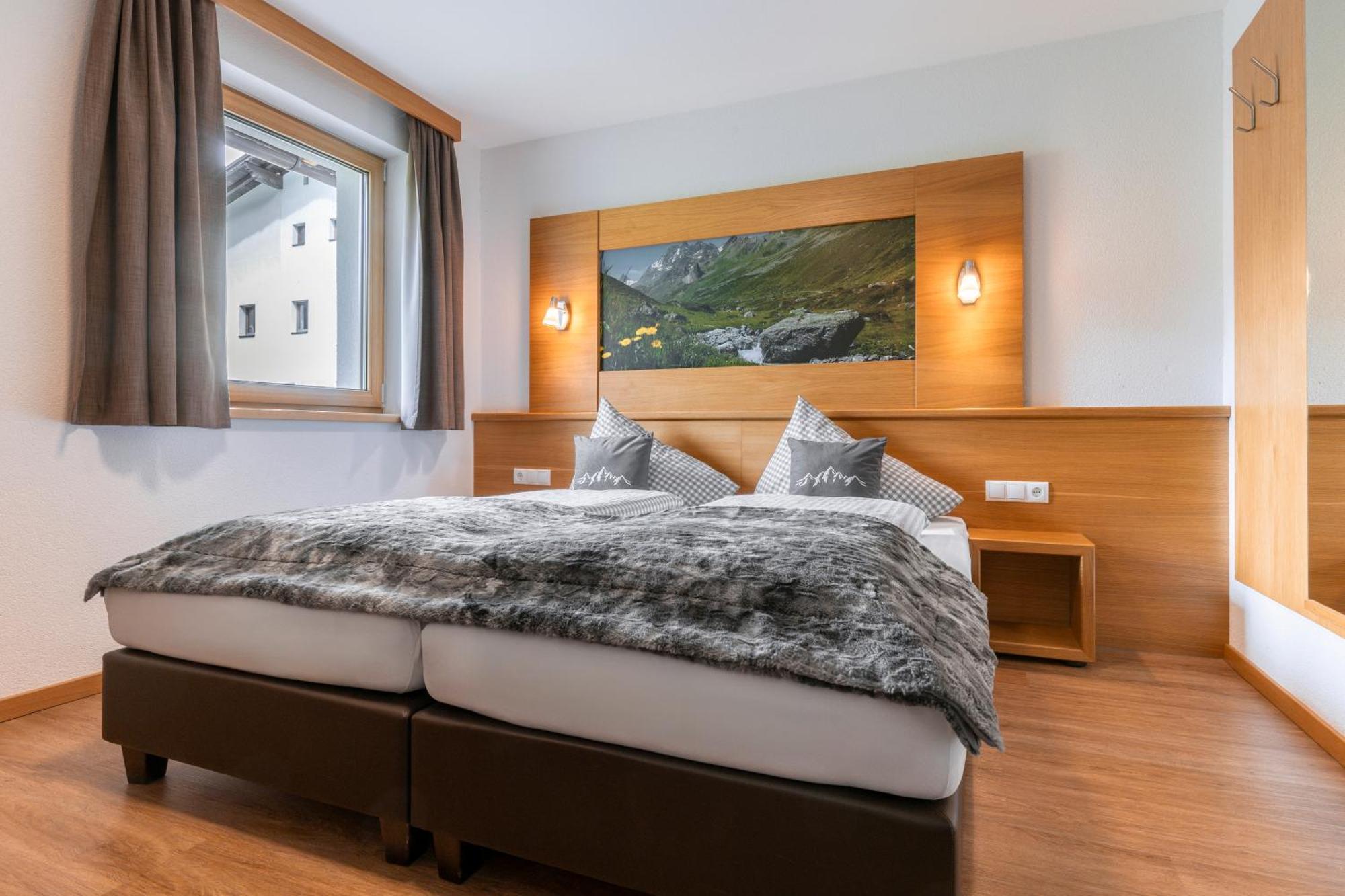 Apart Schneider Ischgl Exteriör bild