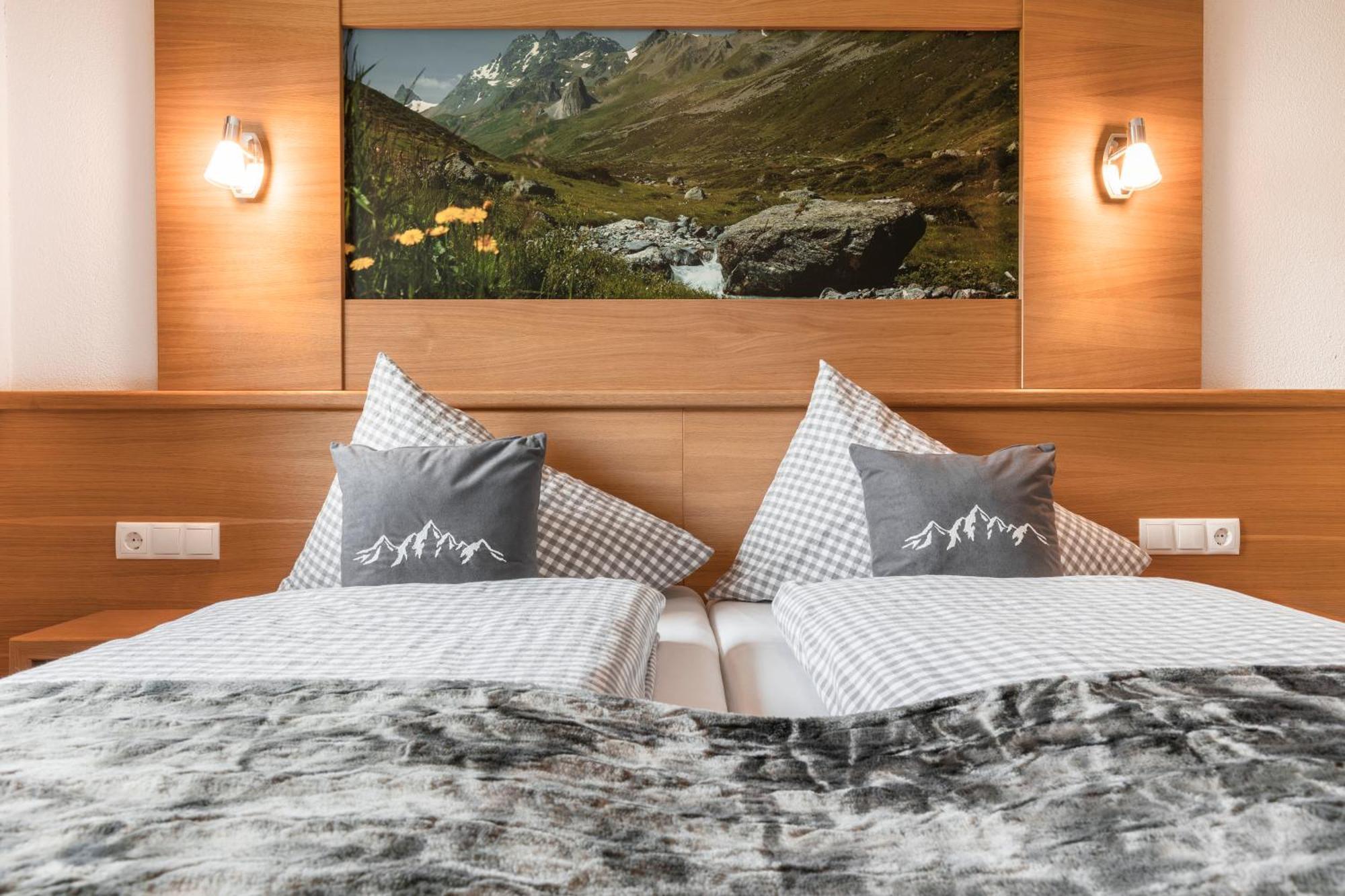 Apart Schneider Ischgl Exteriör bild