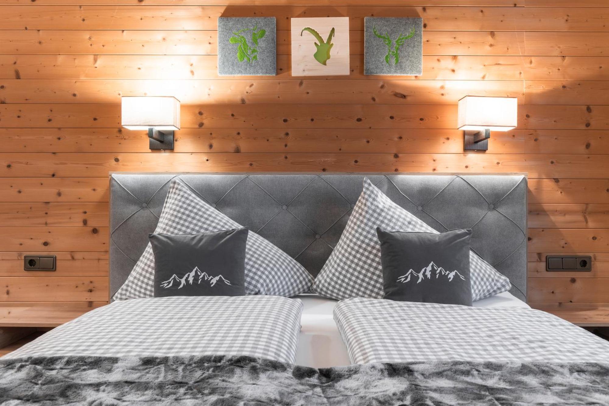 Apart Schneider Ischgl Exteriör bild