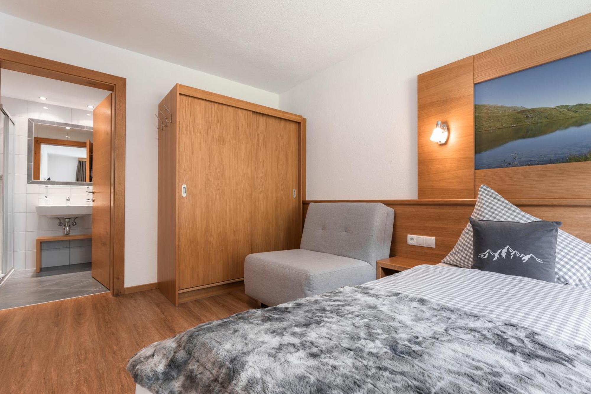 Apart Schneider Ischgl Exteriör bild